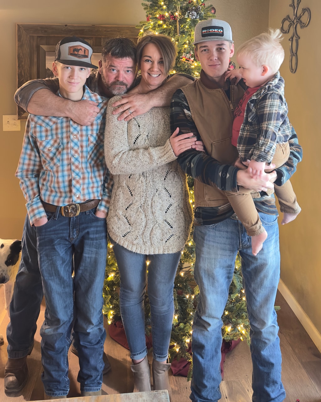 The Kyzar family, the family behind RockBuilt Handyman, at home