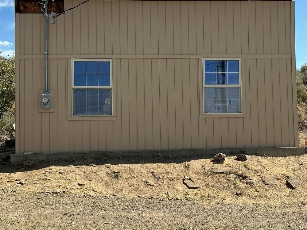 The finished building with both windows and the electrical mast in place